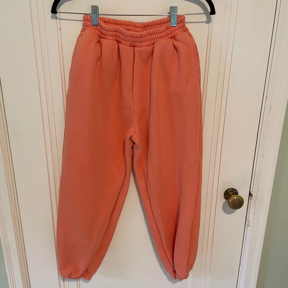 Comfrt Kids Hoodie and Joggers Matching Set Coral Peach Fleece Sweat Set Large